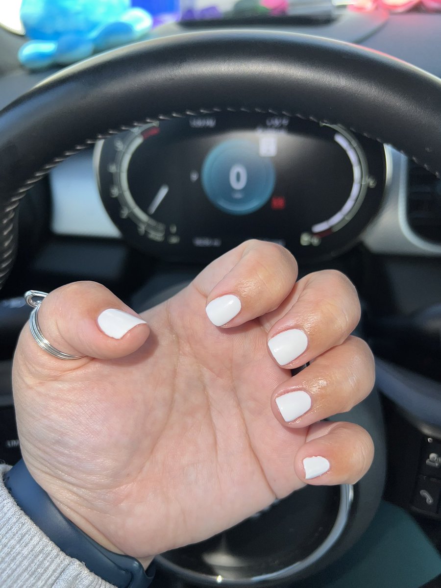 MaryRoseJulian's tweet image. Vacation nails ready! 🤍🤍🤍 

#vacationnails #vacationnailsready #nails #freshnails #newnails #mani #manicure #manipedi #pedicure #newmani #freshmani #readyforvacation #whitenails #whitemani #whitemanicure