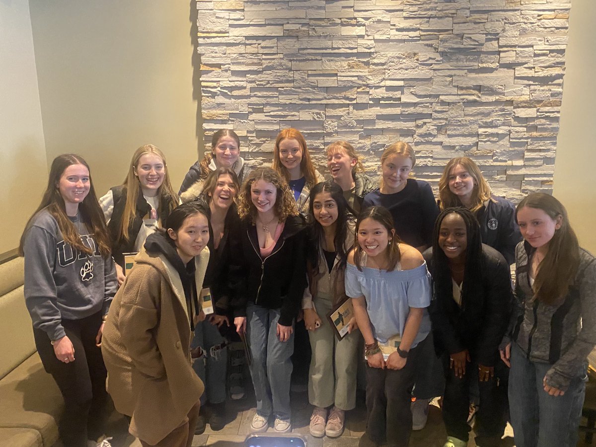 Now this is the way to end the season. Congrats and good luck to our graduating seniors. #RNStrong