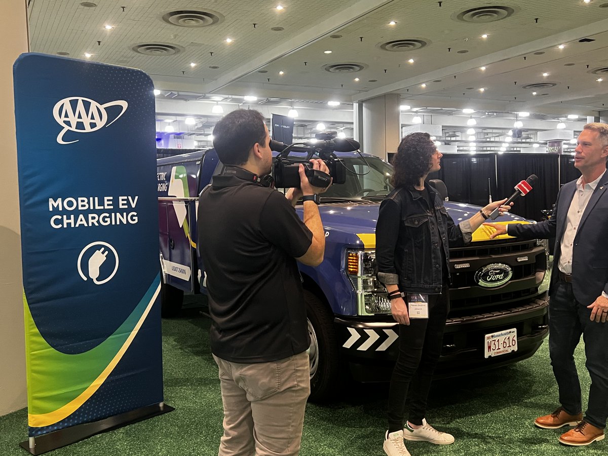 AAAnews's tweet photo. We're talking all about AAA's EV mobile truck w/@Jalopnik at the @NYAutoShow today!🔌🚗🔋 Stop by this weekend and explore EV possibilities with us - we look forward to seeing you there! #booth1505 #AAACarGuide #BeAmazed #NYIAS2023 https://t.co/dr2FytM9rY