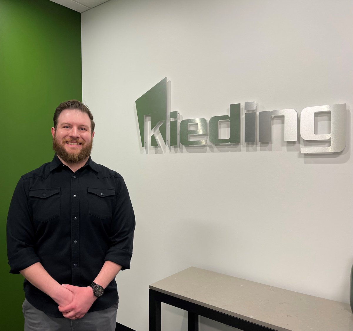 Kieding's tweet photo. Kieding Sidebar Episode Drop!
Today we have Brian Clement @MEPEngineering 
He enlightens us (get it? “enLIGHTen”) on what’s coming in new energy codes
Find it on Spotify and Apple
OR at https://t.co/sVTBEDeWoM
Enjoy!
#kieding #lighting #energycodes  #electricalengineering https://t.co/Cxj0POrTHr