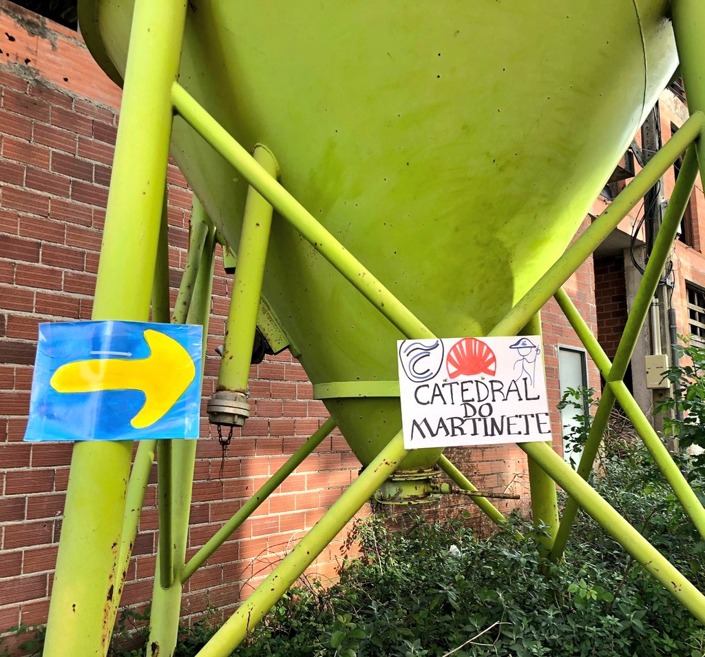 avmontemartelo's tweet photo. En esta semana santa os invitamos a disfrutar de dos joyas de nuestro barrio: la Catedral de Martinete y el Obelisco de Martinete. 

¡La nueva corriente urbanística del @ConcelloCoruna se abre paso y ya empieza a ser valorada y reconocida por los vecinos de A Coruña! https://t.co/yvEcN9SZ10