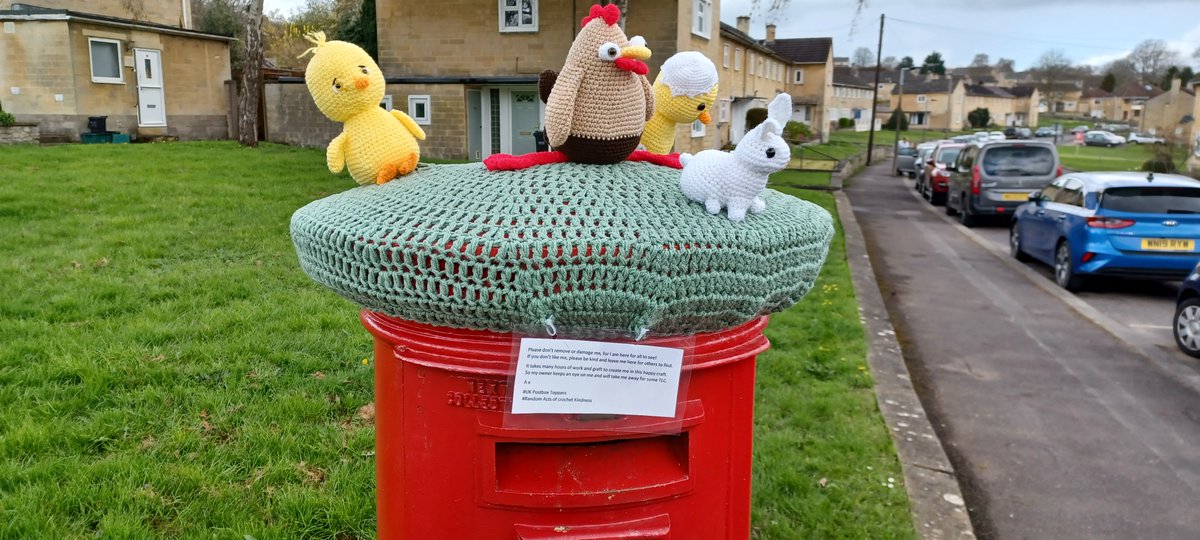 Bless. The notice says it all. Love it. Cotswold Road in Bath rocks.