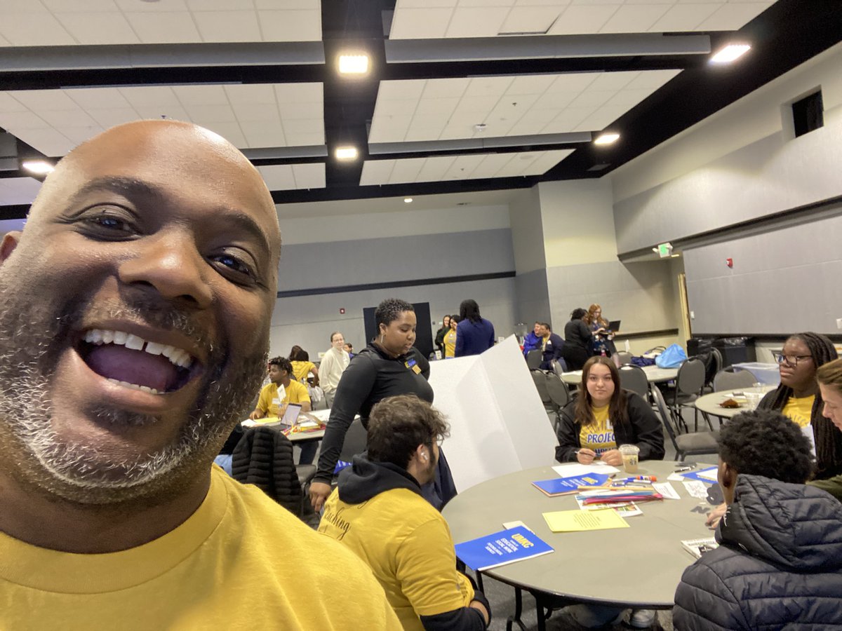 JasonWCallaway's tweet image. Proud Teacher of my IUE UMKC Urban Education Future Teacher students. #StudentSummit
#ProjectUplift 
@N2SportsTonka 
@NKCSchools 
@UMKC