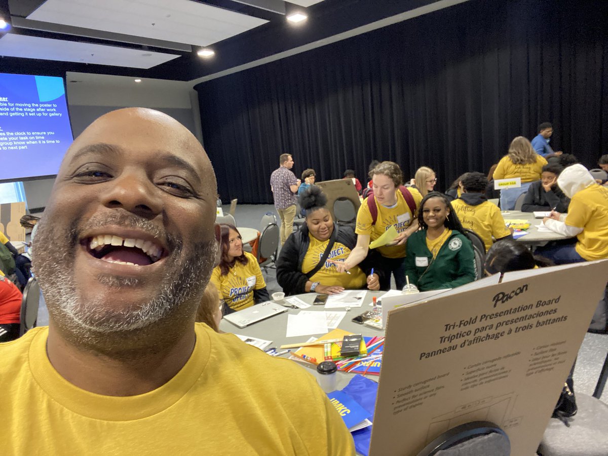 JasonWCallaway's tweet image. Proud Teacher of my IUE UMKC Urban Education Future Teacher students. #StudentSummit
#ProjectUplift 
@N2SportsTonka 
@NKCSchools 
@UMKC