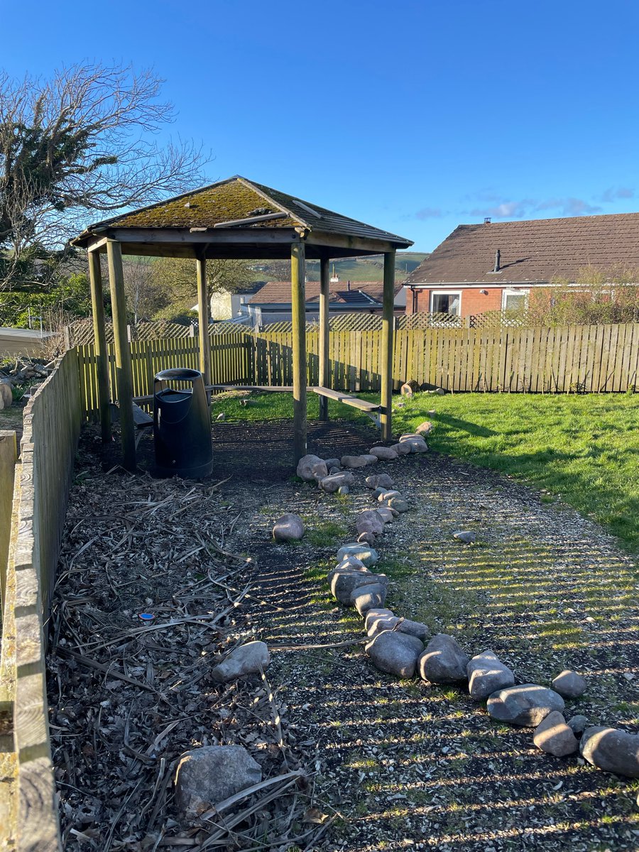 CopelandPolice's tweet photo. Officers are out on foot patrol this evening in St Bees tackling recent issues of antisocial behaviour. We will take robust action on anyone involved. Please feel free to say hello if you’re out and about  #sofarsogood #neighbourhoodpolicing #localofficers https://t.co/Pwi66oql9M