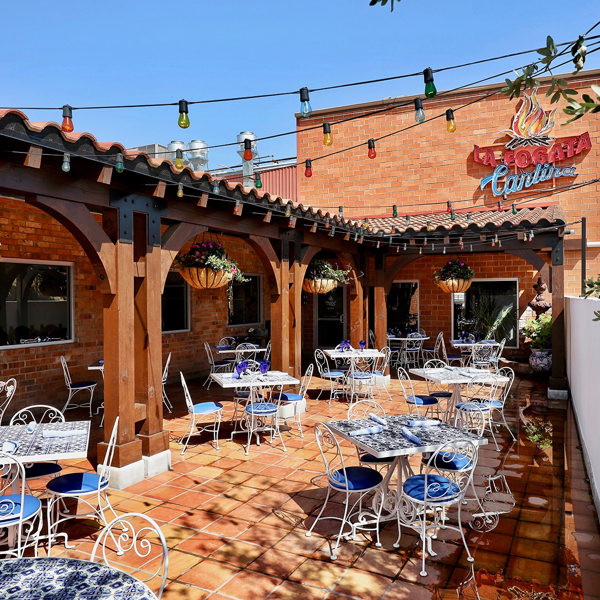 lafogatasa's tweet photo. The Express-News chose La Fogata as one San Antonio’s Best Restaurant Patios. Join us for the patio life at Alamo Heights, The Dominion and the original courtyard on Vance Jackson.
#lafogatasa #safoodie #satxfoodie #safood #sanantoniofood #satxfood #safoodpics #eatlocalsa https://t.co/oNxgf9GzTZ
