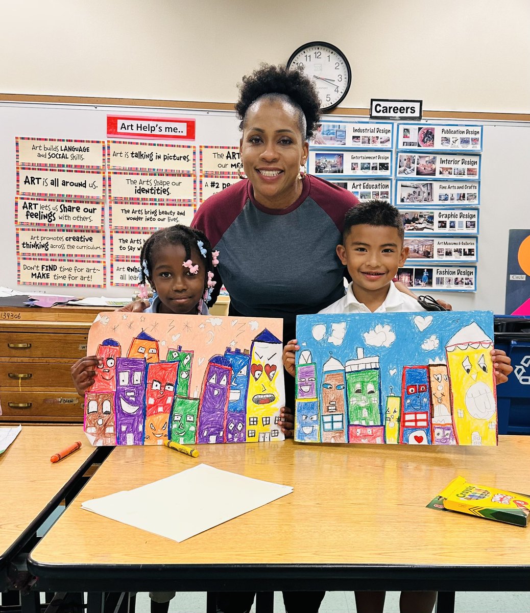 Boone Elem. Art Teacher. tweet media