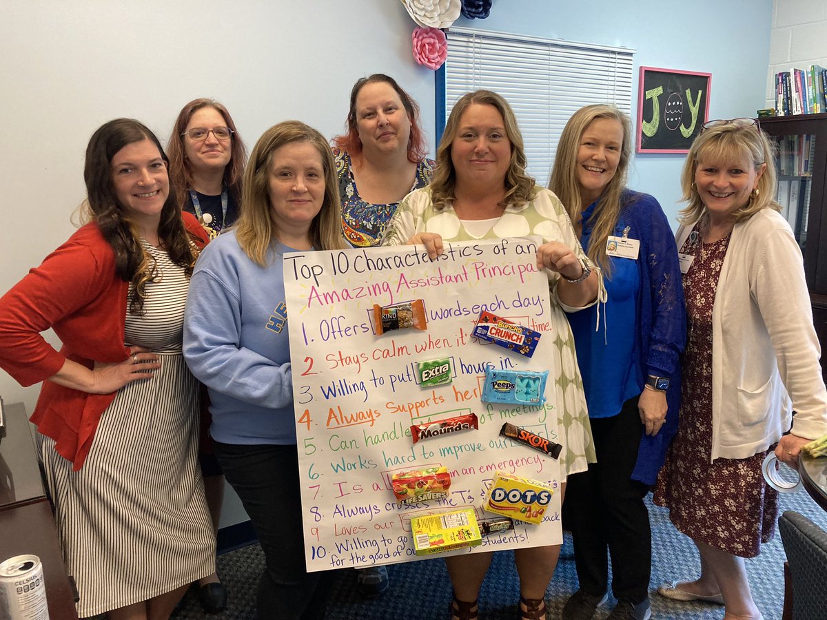 VBHermitageLMC's tweet photo. Our Specialists are so thankful for our wonderful Assistant Principal Ms. Curry ππ₯°π @HESVBVikings #beaviking @DavidSchleck @cwhinsch https://t.co/dnSKSHIZrz