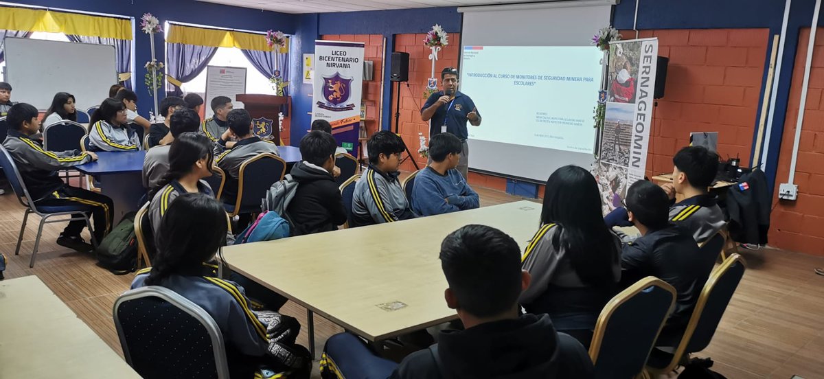 Liceo Bicentenario Nirvana tweet media