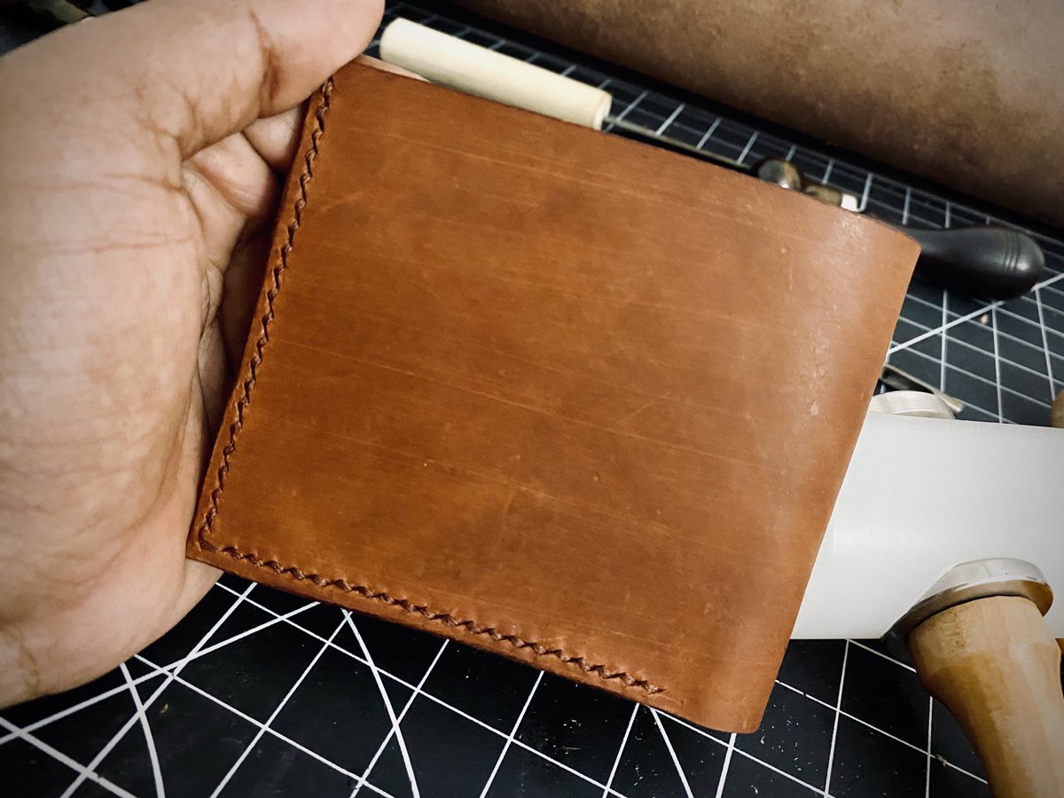 lasankaOnline's tweet photo. 2nd wallet එක හැදුවා 😍
pattern එක ලැබුනා තිලිණ පෙරේරගෙන් 🖤
තිලිණගෙන් ලොකු සප් එකක් ලැබුණා 🔥
තව develop කරන්න තැන් තියෙනවා මගේ හිතේ ගාණට ගන්න 💪

Testing 02
#CraftedbyC https://t.co/yQhQcqqcNN