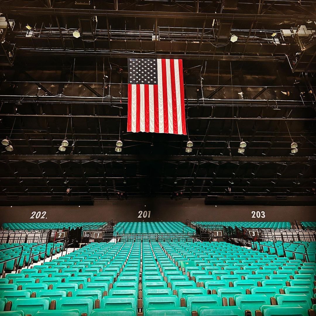 MGM Grand Garden - Las Vegas various prices : r/lorde, image size:1080x1080