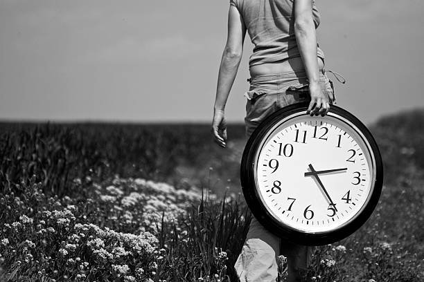 AlexLiduan's tweet photo. 👉Los tiempos difíciles crean hombres fuertes 👉Los hombres fuertes crean tiempos fáciles 👉 Los tiempos fáciles crean hombres débiles 👉 Los hombres débiles crean tiempos difíciles..... 🤔 Muchos no entenderán, pero debemos de educar a hombres fuertes y no hombres débiles...... https://t.co/TlXLhv4uQ8