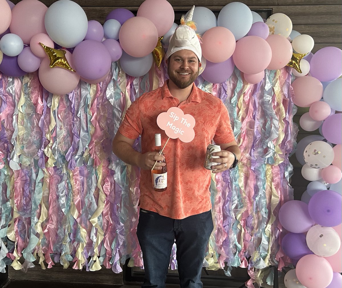 14 Hands Winery tweet media