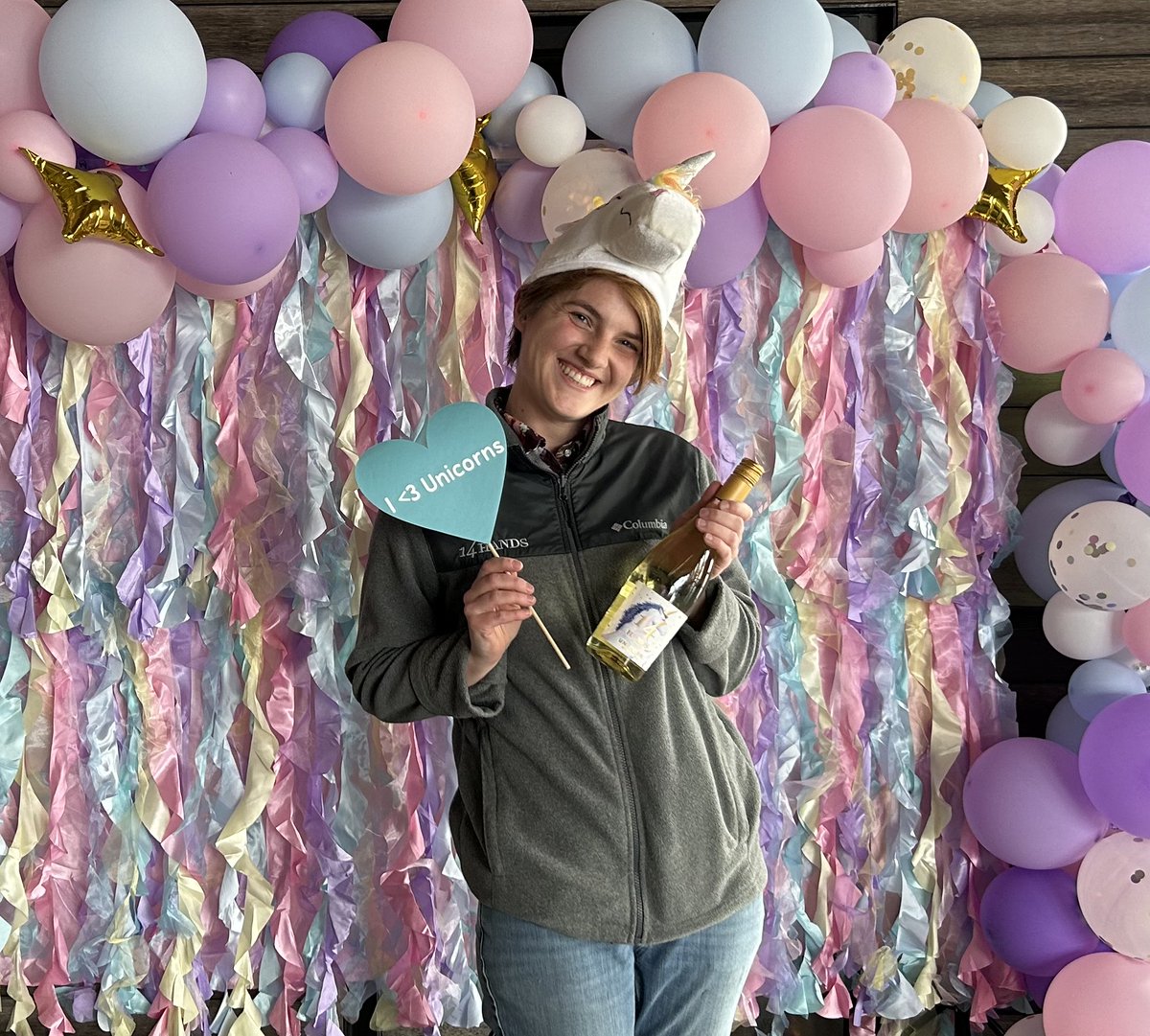 14 Hands Winery tweet media