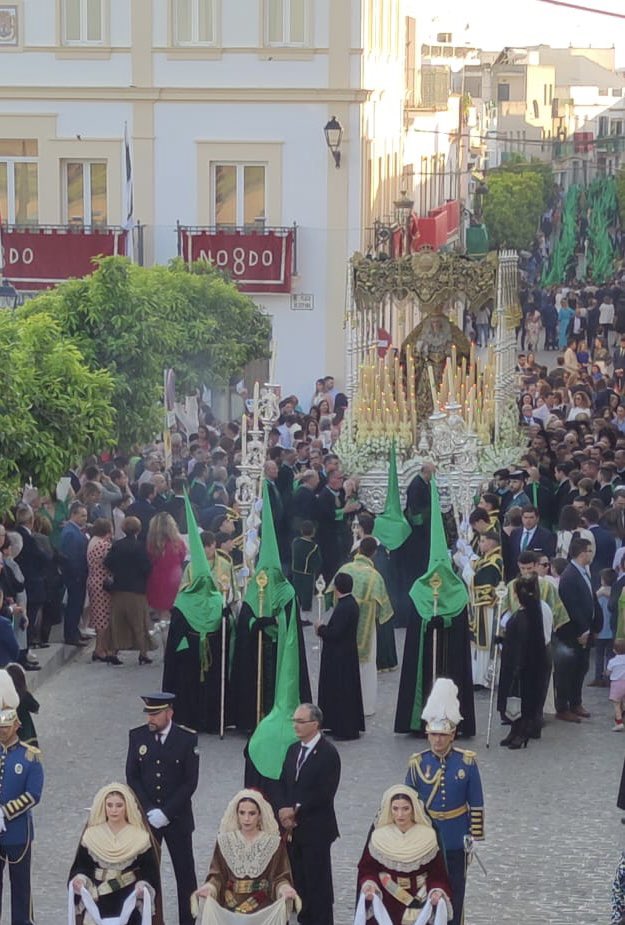 Hermandad de la Vera-Cruz de Alcalá del Río tweet media