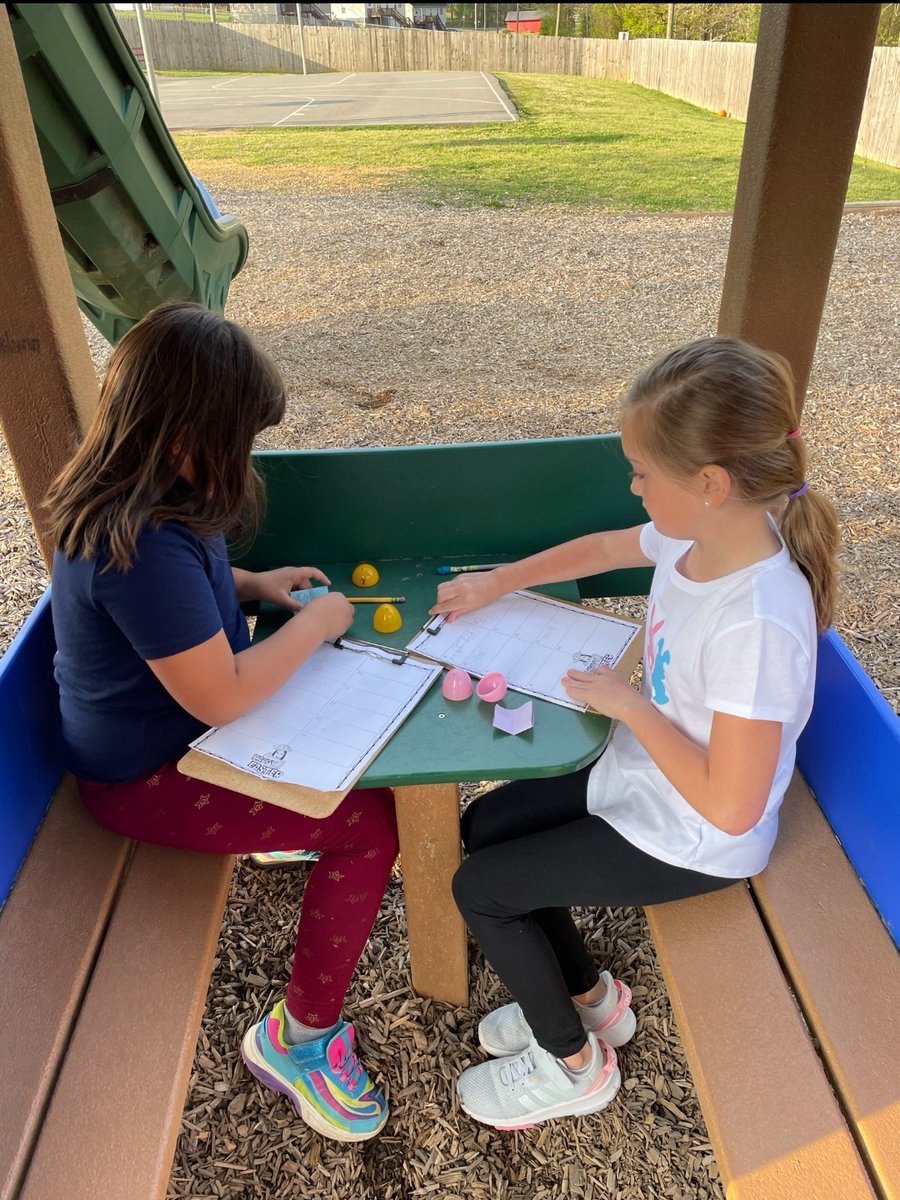 2nd grade had a math review egg hunt Wednesday. 🐰🥚
#masrocks