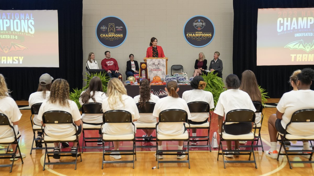 LtGovColeman's tweet photo. Congratulations to Kentucky’s own undefeated national champions, the @Transy Pioneers! I was so proud to join @TUWBX to celebrate their amazing success and their D3 championship title. You make #TeamKentucky proud! https://t.co/xqtmaYpurr