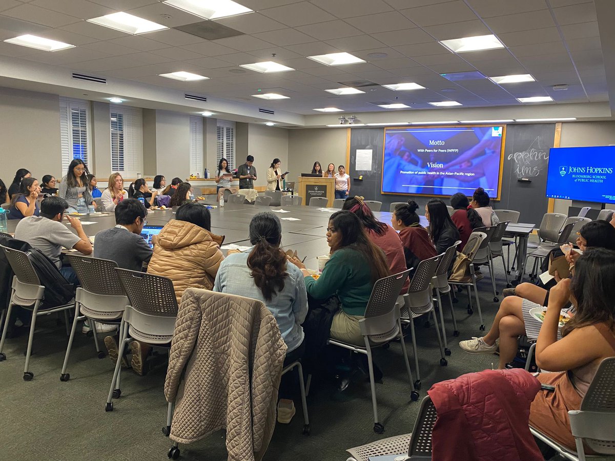 JHSPH_APPHN's tweet photo. Yesterday we hosted a book club event for @JohnsHopkinsSPH Public Health Week 2023 featuring Cathy Hong’s “Minor Feelings”! 📚 Thank you everyone for attending - such a great turnout - and a big thank you to our many sponsors for the event! See you all next school year!!✨ https://t.co/gpZiscTDUX