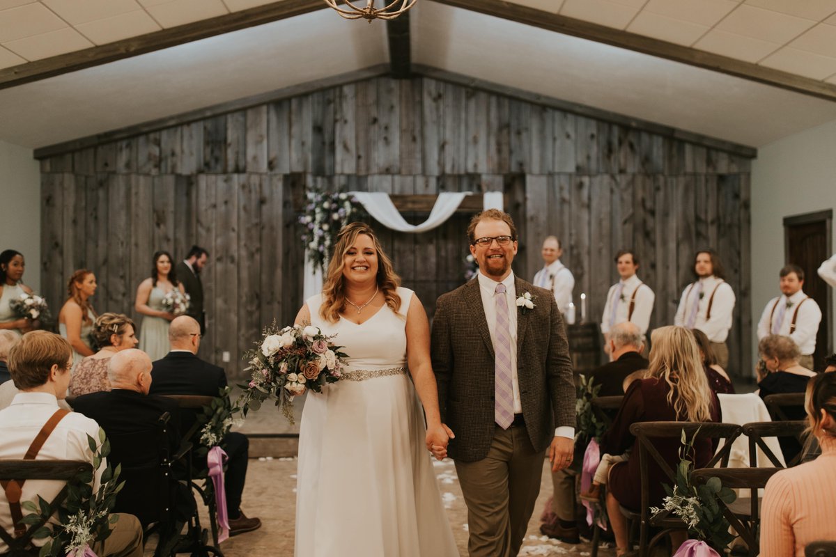 PineViewAcres's tweet photo. There's something special about the intimacy of weddings in our Chapel. Congratulations to this gorgeous couple who were married here at Pine View Acres just a few weeks ago!

(Photo credits to Sarah Harrington Photo) https://t.co/H8KTj57vrm
