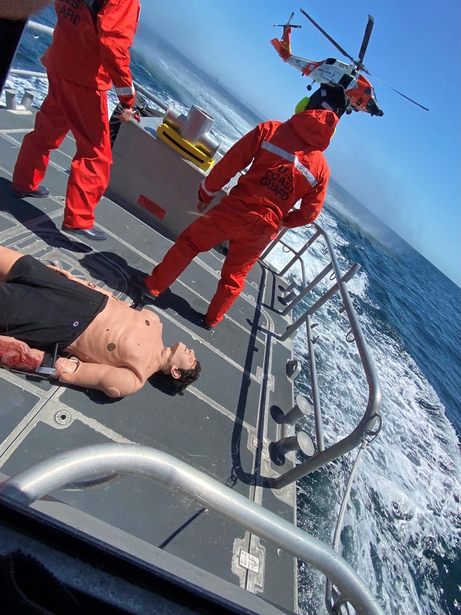 _elevate_health's tweet photo. #TBT to April 2022 during a simulated #rescue mission of #CAE Apollo by the San Diego US Coast Guard in the Pacific Ocean. 🏊♂️🚁
#CAEApollo #emergencycare #criticalcare #simulation #healthcaresimulation #makinghealthcaresafer https://t.co/q63HX6SlG2