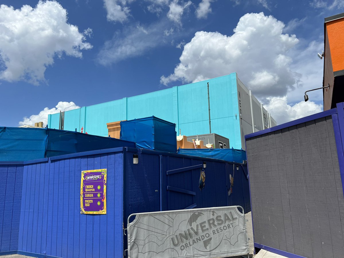 Theme Park Shark 🎢🦈 Dustin Sparage tweet media