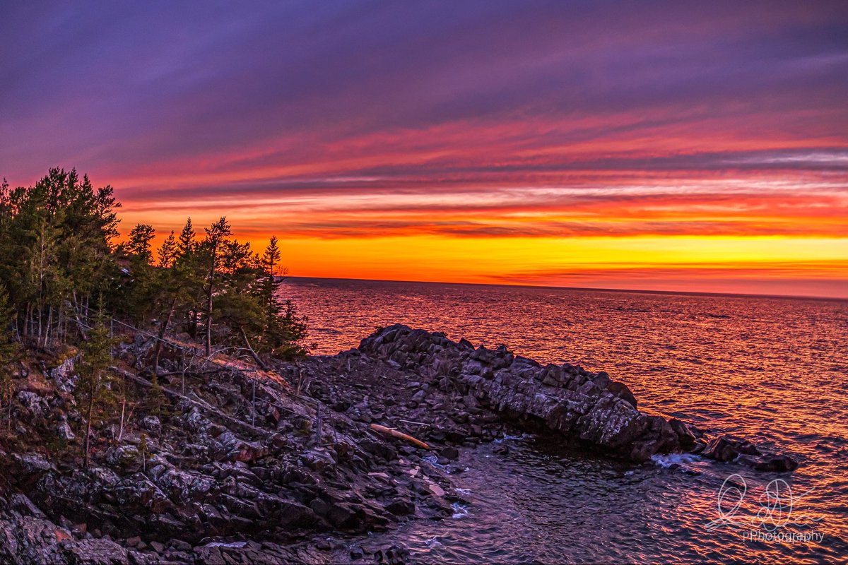 Stunning sunset over Lake Superior from a few years ago. May 18, 2020 in Eagle Harbor, MI. #KeweenawPeninsula #Sunset #UpperMichigan #LakeSuperior #PureMichigan #StormHour