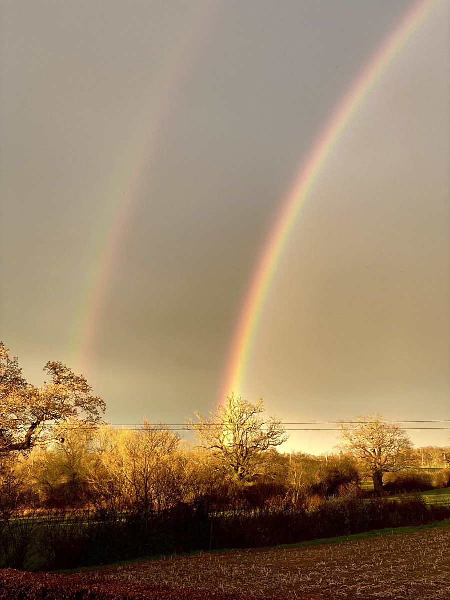 Stunning #rainbow in #Tonbridge