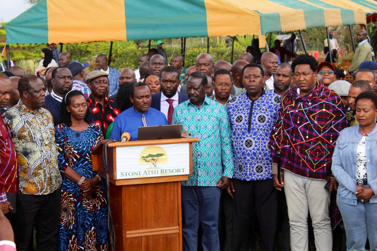 EugeneLWamalwa's tweet image. Our Azimio PG Meeting position today was that a genuine,inclusive,Bipartisan National Dialogue bringing together Kenyans to talk to each other,rather than at each about matters of vital National importance,is what this Country needs,not handshakes,chest thumping  or name calling.