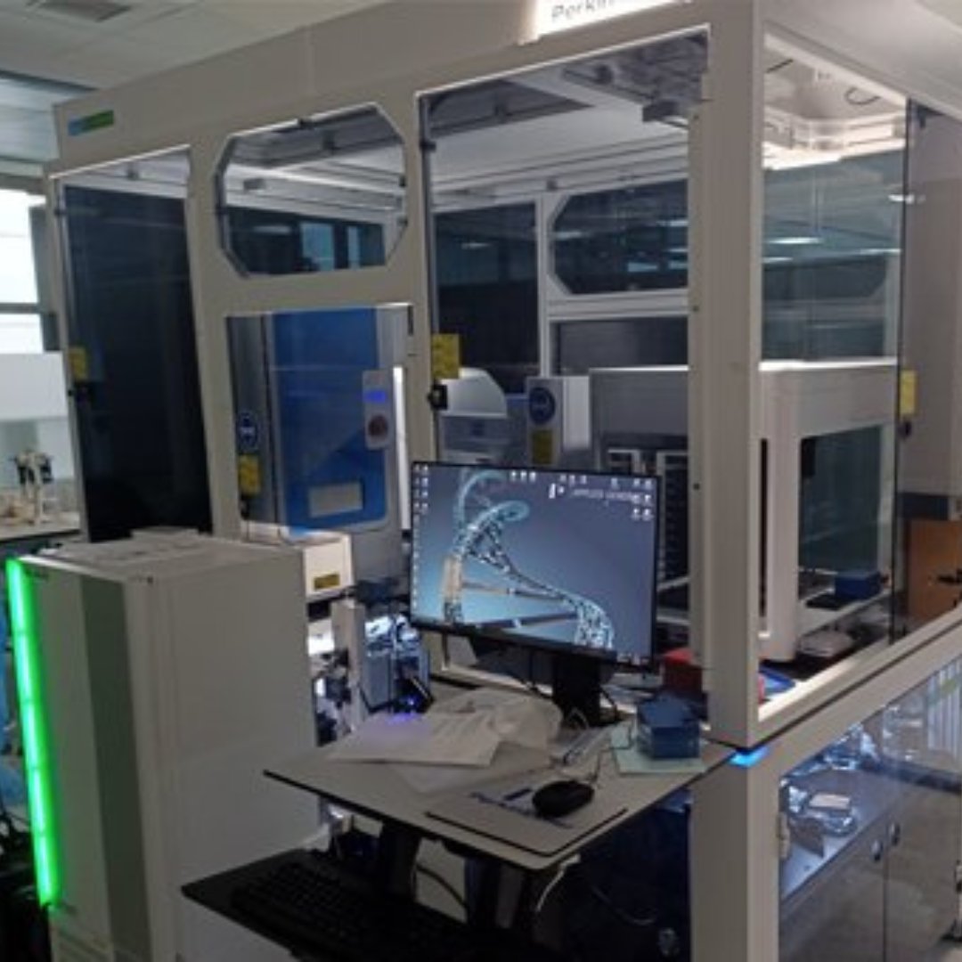 IRBBarcelona's tweet image. 📢 ¡Tienes hasta el 2 de mayo para presentar tu propuesta a la convocatoria de Expresiones de Interés #ScreenTech!
💊🔬Call para proyectos de descubrimiento de nuevos fármacos en la plataforma de cribado de moléculas #DrugScreening del #IRBBarcelona.
➡️bit.ly/40IytX0