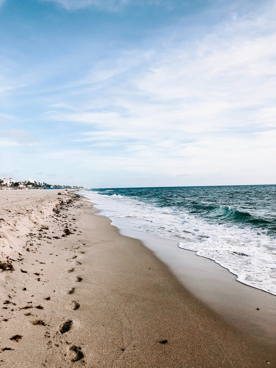 shanley_realtor's tweet photo. Take a tour of some of Miami's most prestigious properties:  https://t.co/9tGWef4zP8 Then give me a call at 954.999.9000 so schedule a showing.  #MiamiLuxury #MiamiLife #MiamiRealEstate #Compass #CompassFlorida #HouseEnvy https://t.co/51LmZWuBwg