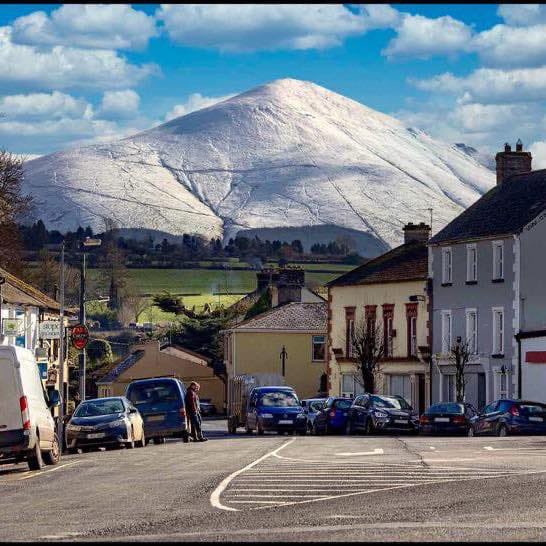 Really looking forward to getting out there and joining the 20,000 #TLC volunteers with @TLC_Limerick action day tomorrow. Time to give our beautiful county a spring clean. @GalballyTT @LimerickCLG @Limerick_Leader #community #Together #StaySafe