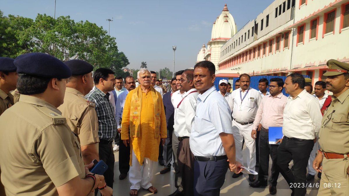 deo_varanasi's tweet photo. मुख्य सचिव महोदय ने वाराणसी में जी 20 की बैठक से संबंधित तैयारियों का लिया जायजा।
@ChiefSecyUP https://t.co/29GwBVrJR9