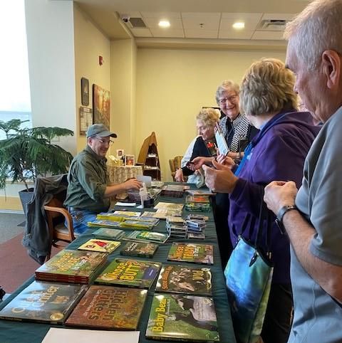 emeraldcrestmn's tweet photo. April newsletter from Emerald Crest Memory Care 
https://t.co/TqwDPg1VoN https://t.co/fnqHEYLY5X