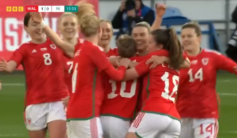 Foetbal247TBG's tweet photo. Wales 1 Northern Ireland 0. Fishlock #WALNIR https://t.co/Si7391q89I