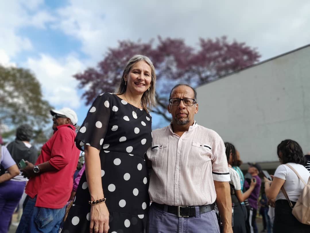 GarcesFatima's tweet photo. Junto a la comunidad Universitaria, en un momento de reflexión, recorriendo las 14 estaciones del vía crucis, organizado por la Parroquia Universitaria "La Epifanía del Señor" @tuparroquiaucv https://t.co/WLa0XraNfm