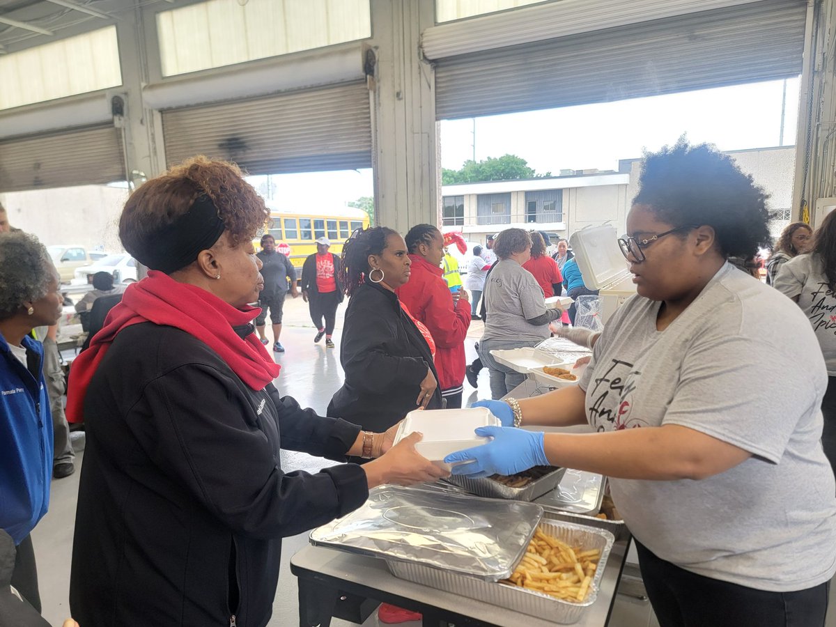 CoachJamilla tweet media