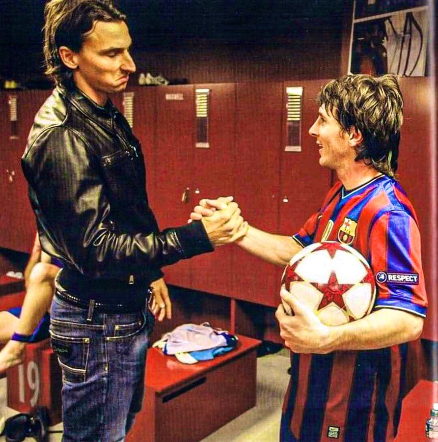 “Em 2010, antes do jogo de volta da UCL contra o Arsenal, sofri uma lesão na perna direita e tive que ficar de fora. Fui ver Leo e disse: Não vou jogar hoje, marquei 2 gols no jogo de ida, então é a sua vez de terminar o trabalho. Nesse jogo, Messi foi monstruoso. Ele marcou 4