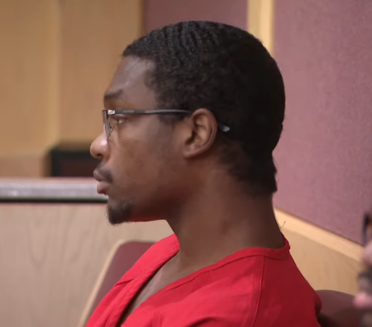 RileyTaugor 🏴 tweet media