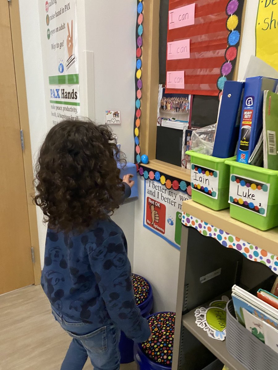 dmottice1's tweet photo. The kindergartners enjoyed an egg hunt in the classroom! 🥚 🧺 🐰 https://t.co/QfzkR4E74N