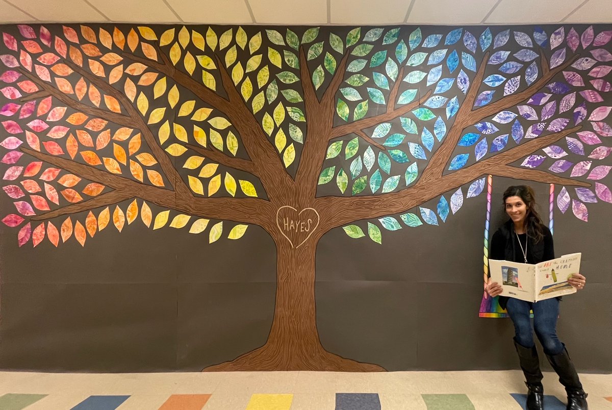 We're so impressed with the mural students <a href="/LkwdHayes/">Hayes Elementary</a> created under the direction of teacher Diane Westerburg. It was truly a schoolwide effort as each grade level was assigned a color scheme and each student contributed one leaf to the tree. The end result is bloomin' beautiful!