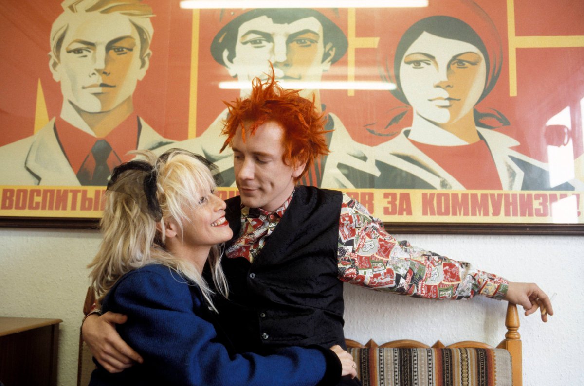 buzzdotie's tweet photo. We're huge John Lydon fans here, so his beloved wife Nora's passing is very sad news #RIPNora #Hawaii https://t.co/IQqES9SZFH https://t.co/4iaonqEbtx