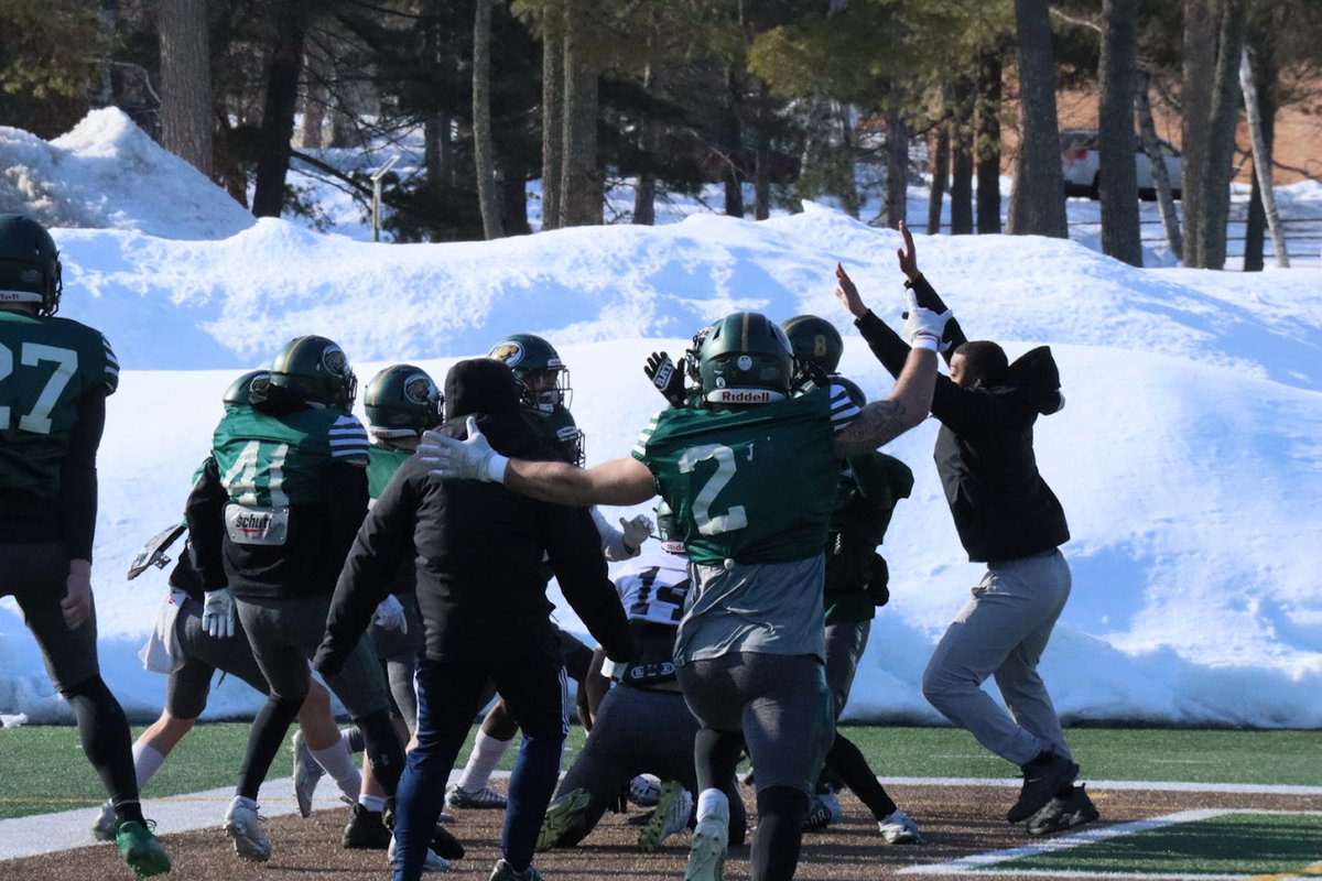 BSUBeaversFB's tweet photo. Beavers putting the work in this spring! Spring Game is right around the corner! Next Saturday, April 15 at The Chet starting at 2 p.m.!
#GoBeavers #BeaverTerritory https://t.co/i4aq6t16JO