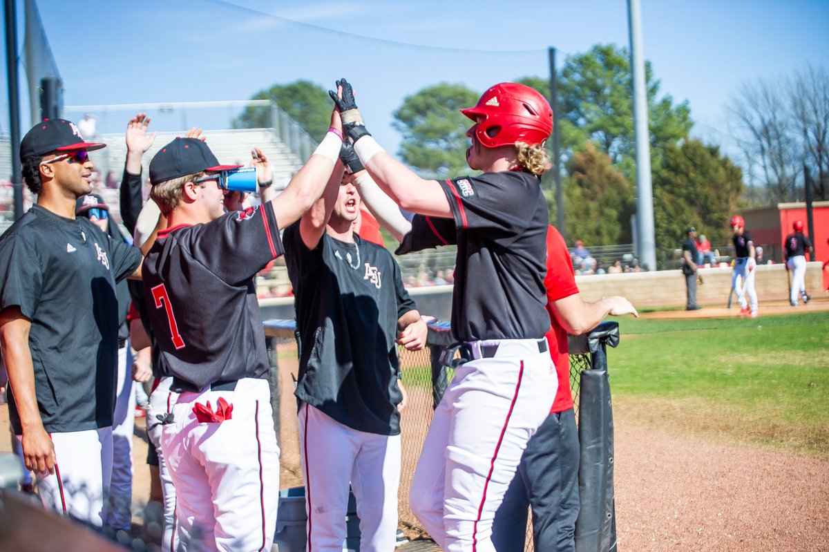 AStateBaseball's tweet photo. It's National Student Athlete Day!

#WolvesUp🐺 x #ITT https://t.co/OcOjzkjayH