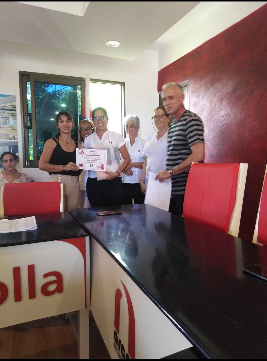 MelbaRosalesFa1's tweet photo. Mujer Creadora en ARCOS, se premian los mejores trabajos, de las diferentes comisiones que sesionan. Felicidades Mujeres Innovadoras, Mujeres de ciencia en la construcción.🇨🇺
#MujerCreadora
#ARCOSVaradero https://t.co/bAwkQWdhsR