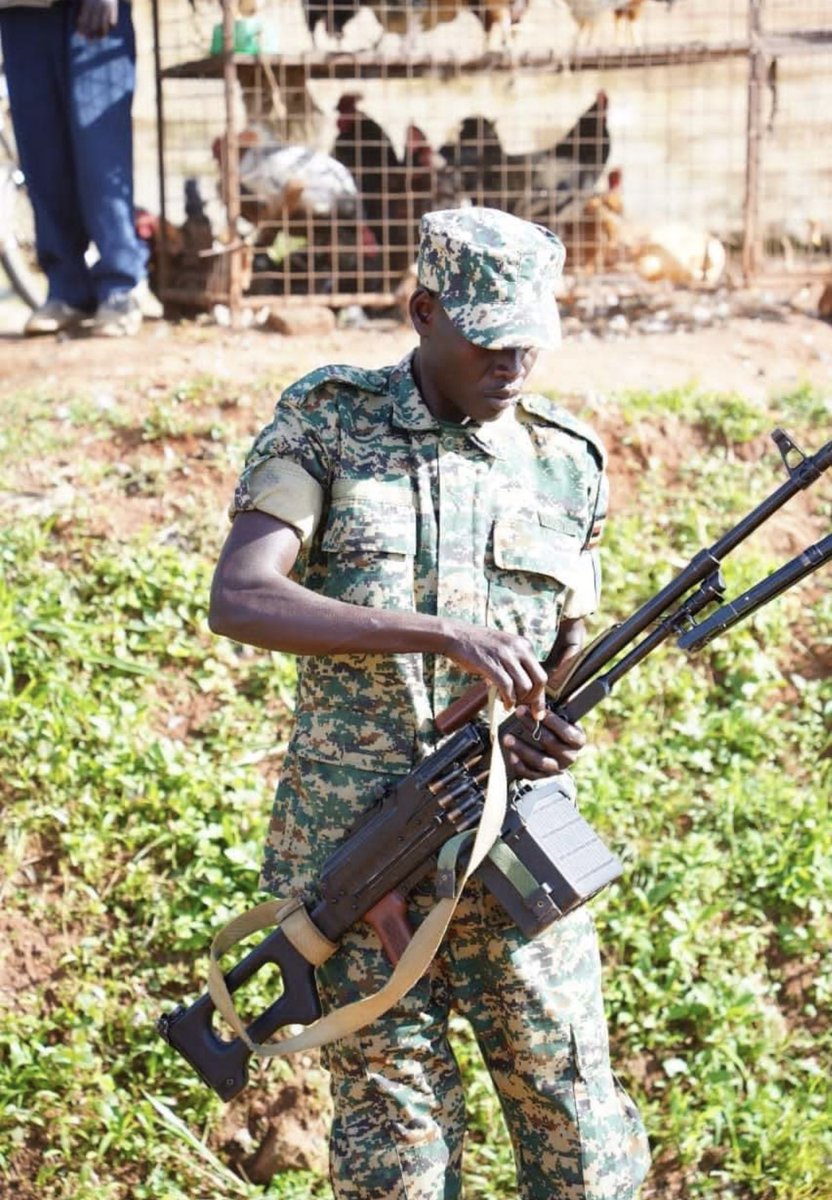 woundedUgandan's tweet photo. Gun Rule ๐บ๐ฌ Must Come To An End!๐ก
Rebel museveni #Ogenda
#WeAreRemovingADictator https://t.co/rLOAPfIJe9