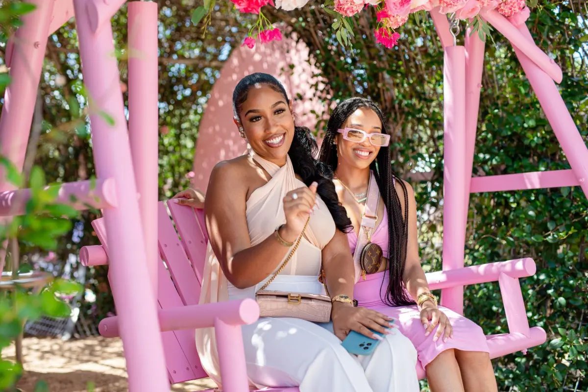 Célébrez en Rosé, the nation's largest wine and music festival 🥂🎵, is kicking off the event series at a new <a href="/HoustonTX/">City of Houston</a> location.

More info on the festival 👇🏽

🔗 defendernetwork.com/culture/music/…
