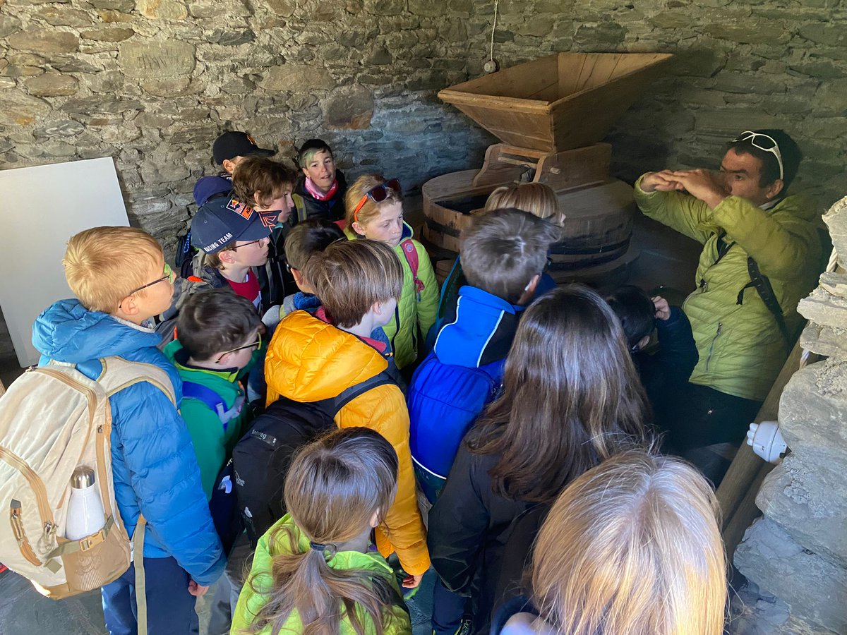 Giroparchi's tweet photo. Day 2 of #GiroparchiCultureTrail: our kids went from Rhêmes-Saint-Georges to Introd exploring ancient ovens and mills under a bright sun. 🌞
Ready to dive into the next adventure!
#GCT @FGrandParadis @alpconv #EnglishCentreAosta #GuideTrekAlps @LuisaVuillermoz https://t.co/ghiEurNP2V
