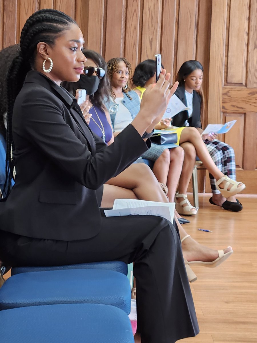 DeanJackieJones's tweet image. Congratulations to Wes Lowery and Yanick Rice Lamb, winners of SGJC's Vernon Jarrett Medal Award. A splendid day at the National Press Club in D.C.