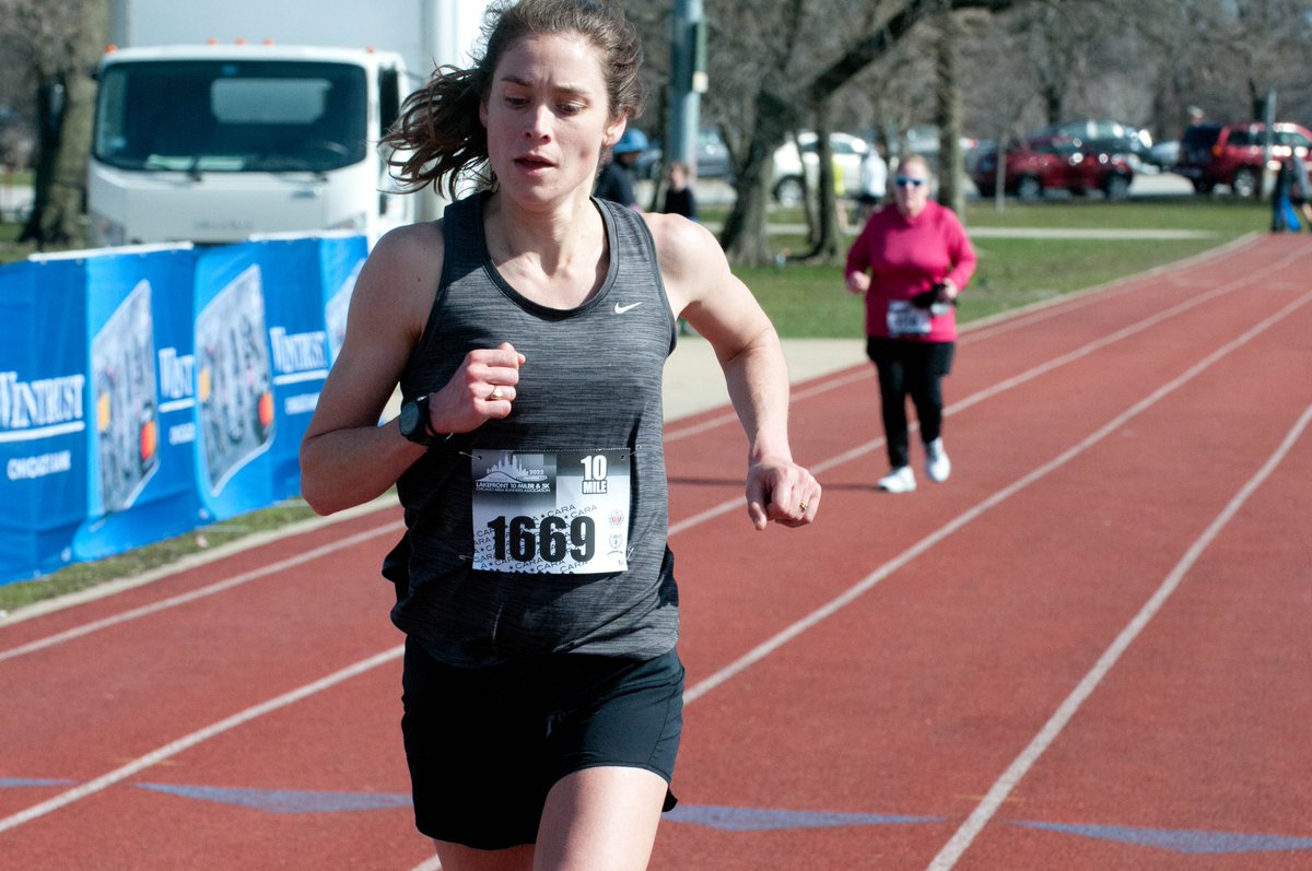 Spring is here, and the Lakefront 10 Miler &amp; 5K, presented by <a href="/FleetFeetChgo/">Fleet Feet Chicago</a>, is the perfect start to your spring racing season! Sign up to run the 10 Mile or 5k at register.hakuapp.com/?event=0c5fcd3…
#Lakefront10