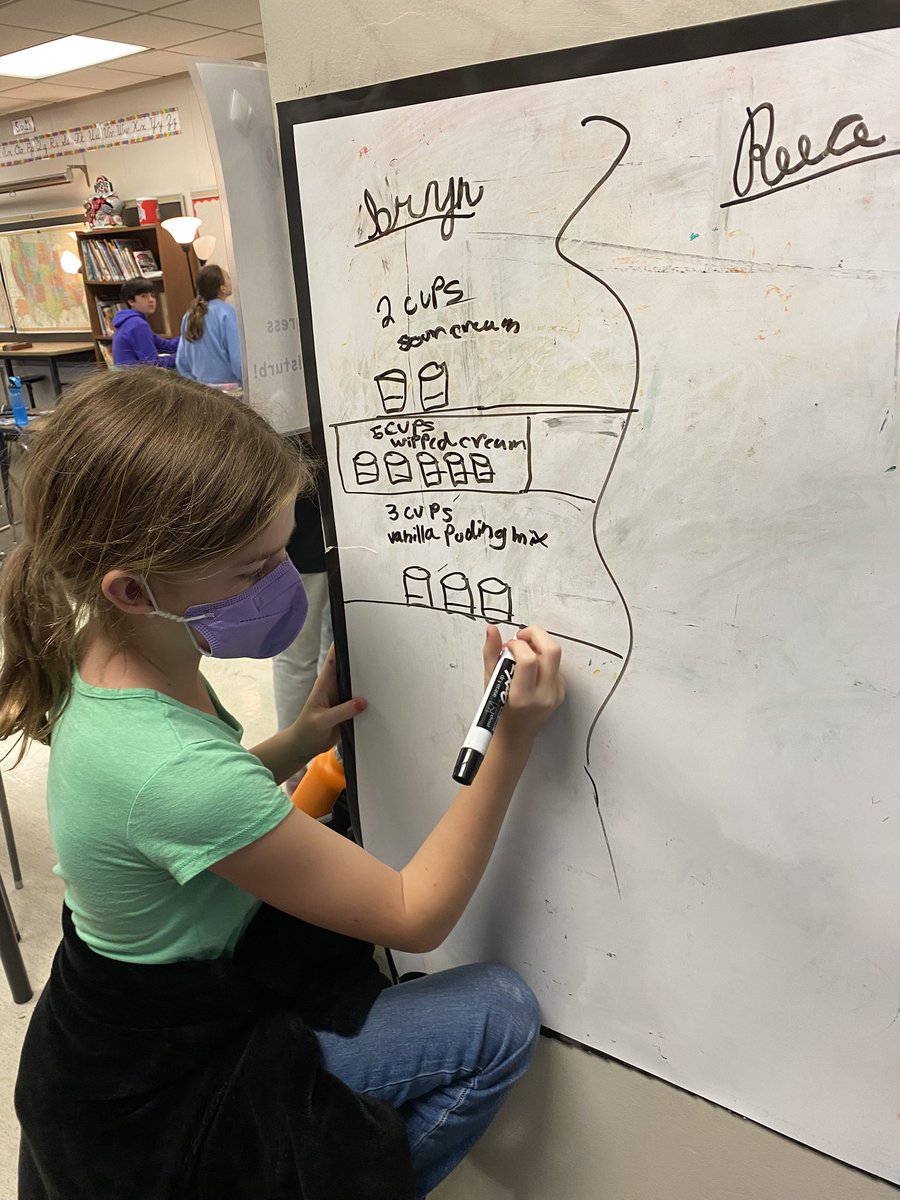 Mr. Howell tweet media